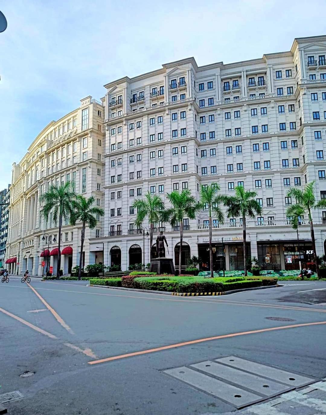 The Palm Tree Condotel Manila Airport Esterno foto